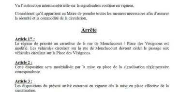 Modification du régime de priorité – Place des Vésignons